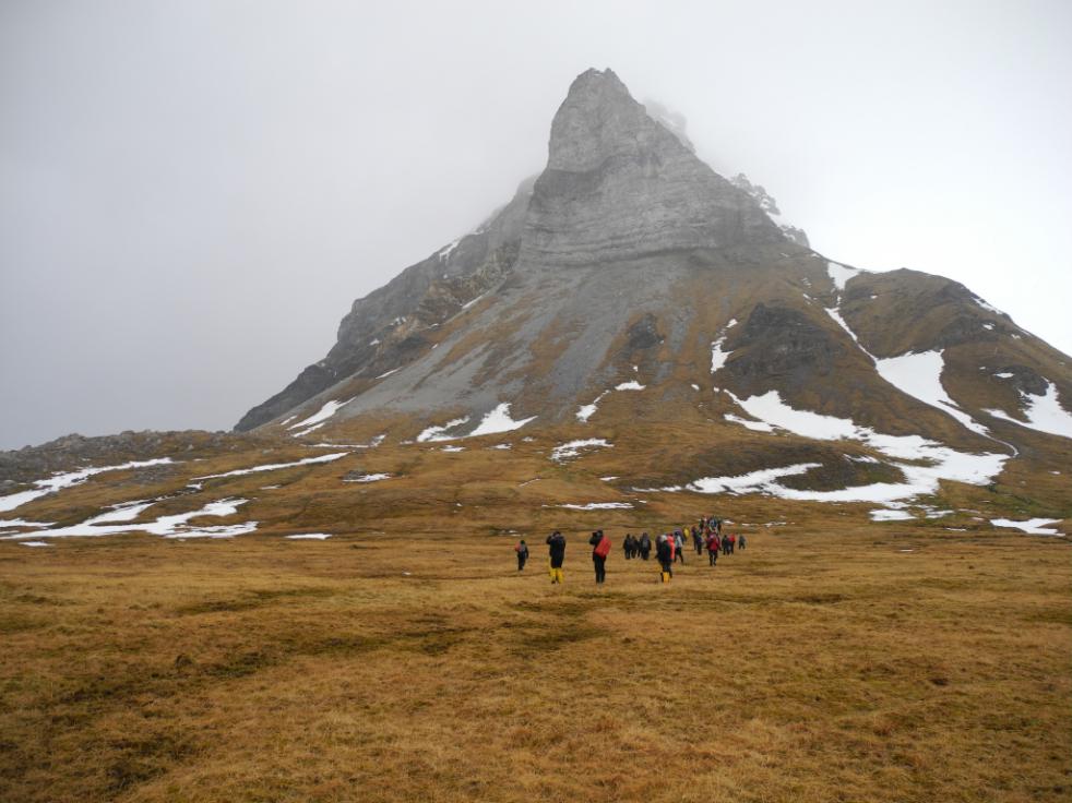 Intro to Spitsbergen: Fjords, Glaciers and Wildlife of Svalbard 2022
