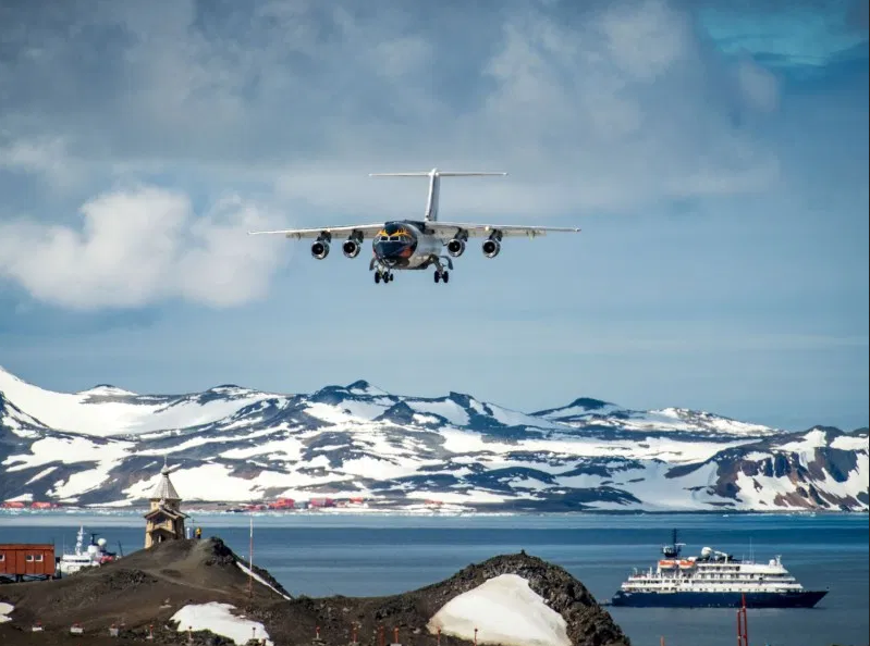 Antrtida y Georgias del Sur Aero Crucero