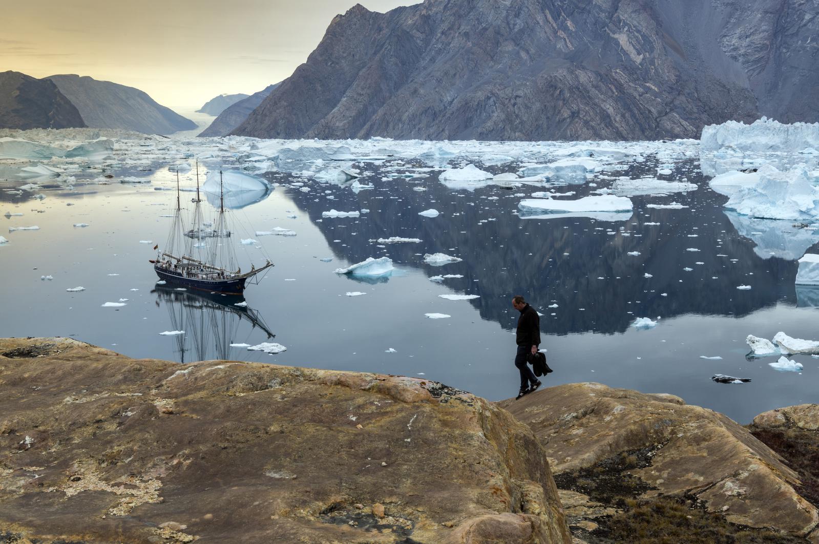 Spitsbergen - Groenlandia del Norte, Vuelo y Navegacin 