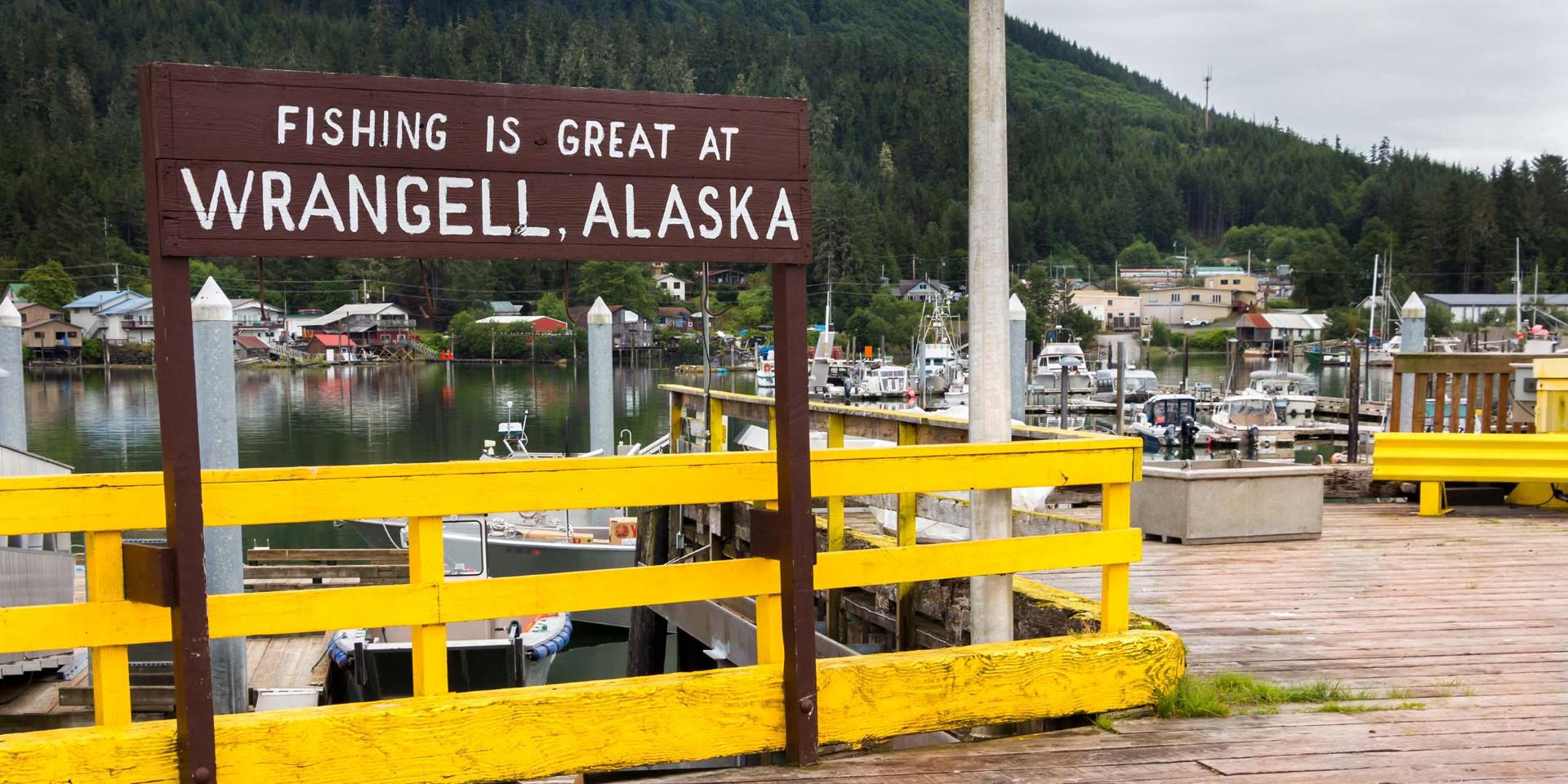 Alaska and British Columbia  Inside Passage, Bears and Aleutian Islands 