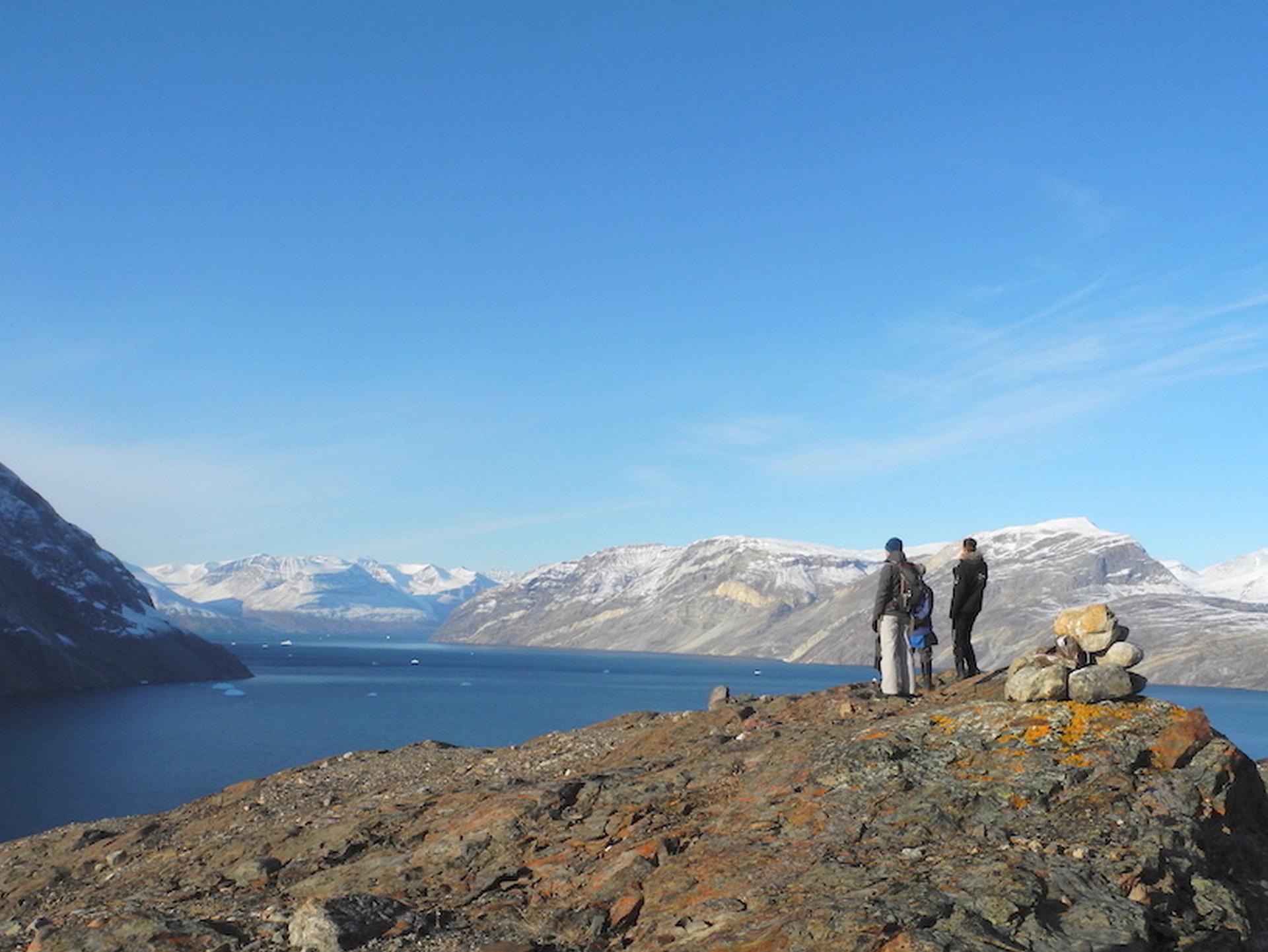 Spitsbergen - Northeast Greenland - Aurora Borealis, Long Hikes