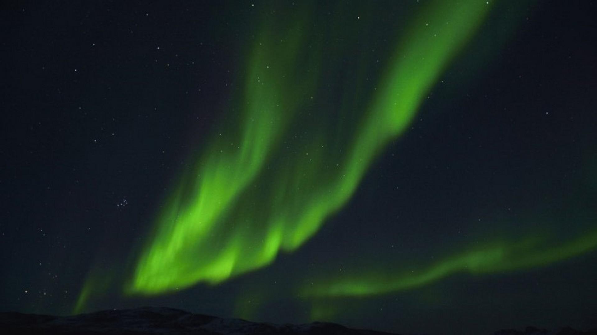 East Greenland Scoresby Sund - Aurora Borealis - Kayak skills camp