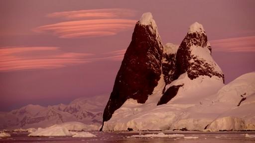 Best of Antarctica: A White Christmas