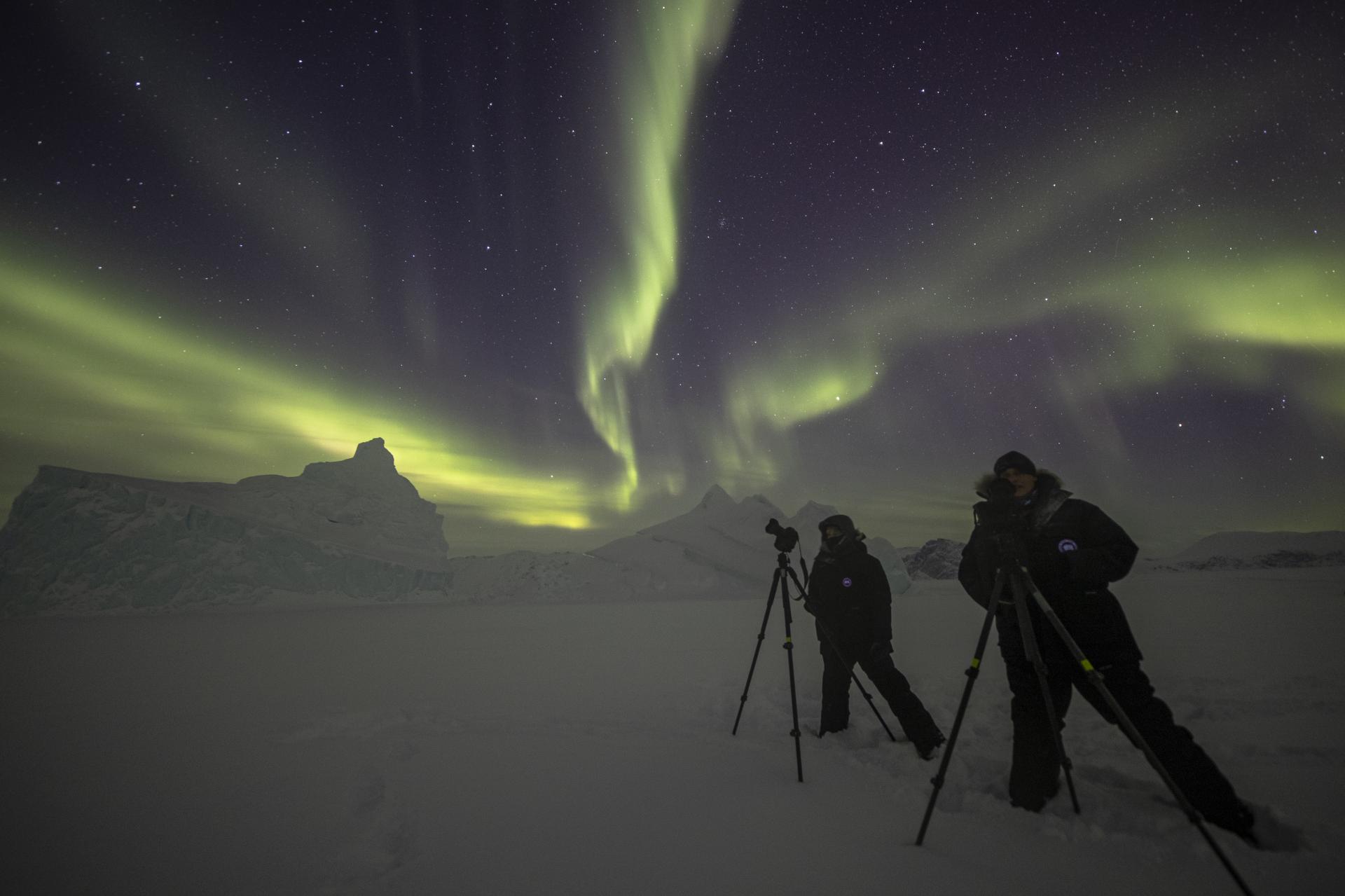 Guiada por la Aurora boreal