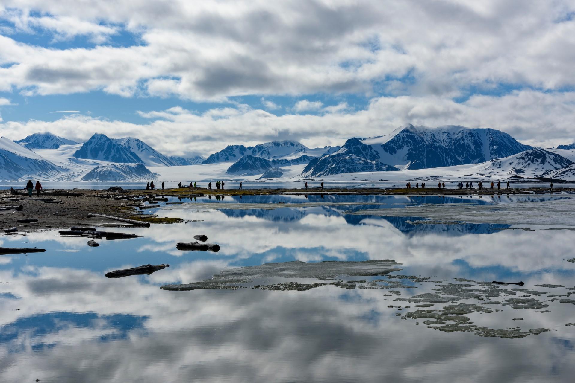 Svalbard en Profundidad - Tierra, mar y hielo