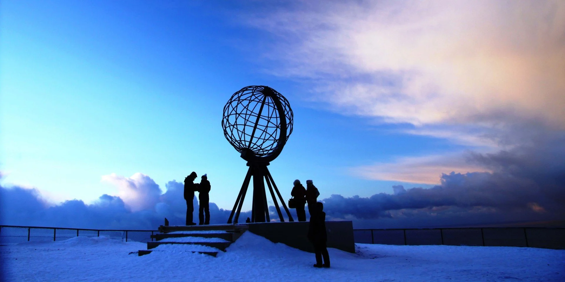 Astronomy Voyage | Bergen - Kirkenes - Bergen