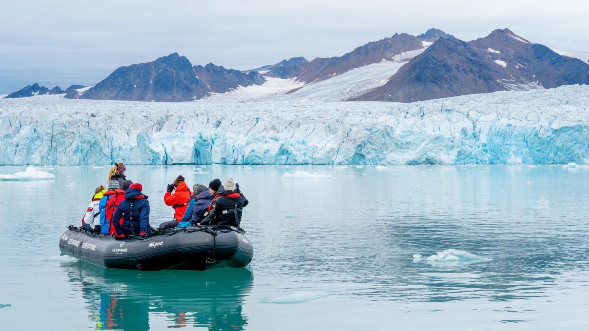 22 Das de Exploracin Extensiva del Ocano rtico  Noroeste de Islandia - Spitsbergen