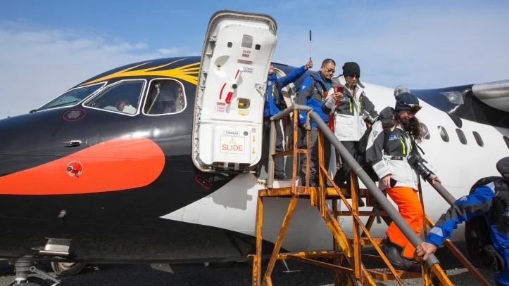 Fly and Cruise Antarctica 