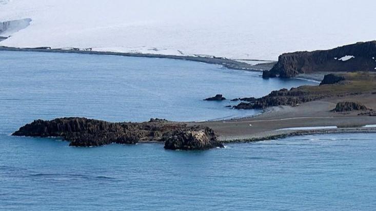 Isla 25 de Mayo (King George)