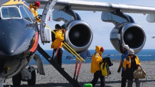Crucero Ant�rtico Express hacia el sur, vuele hacia el norte desde Ushuaia