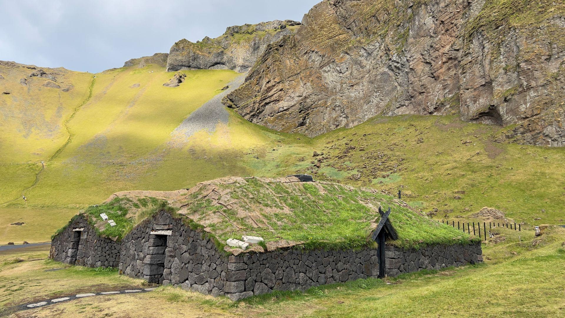 Islandia y las Islas Feroe: Islas Nacidas del Fuego y el Mar